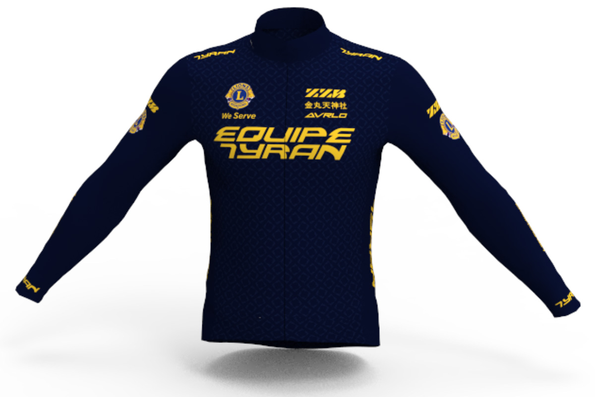 AVRLO-PRO ウィンタージャケット(正面)