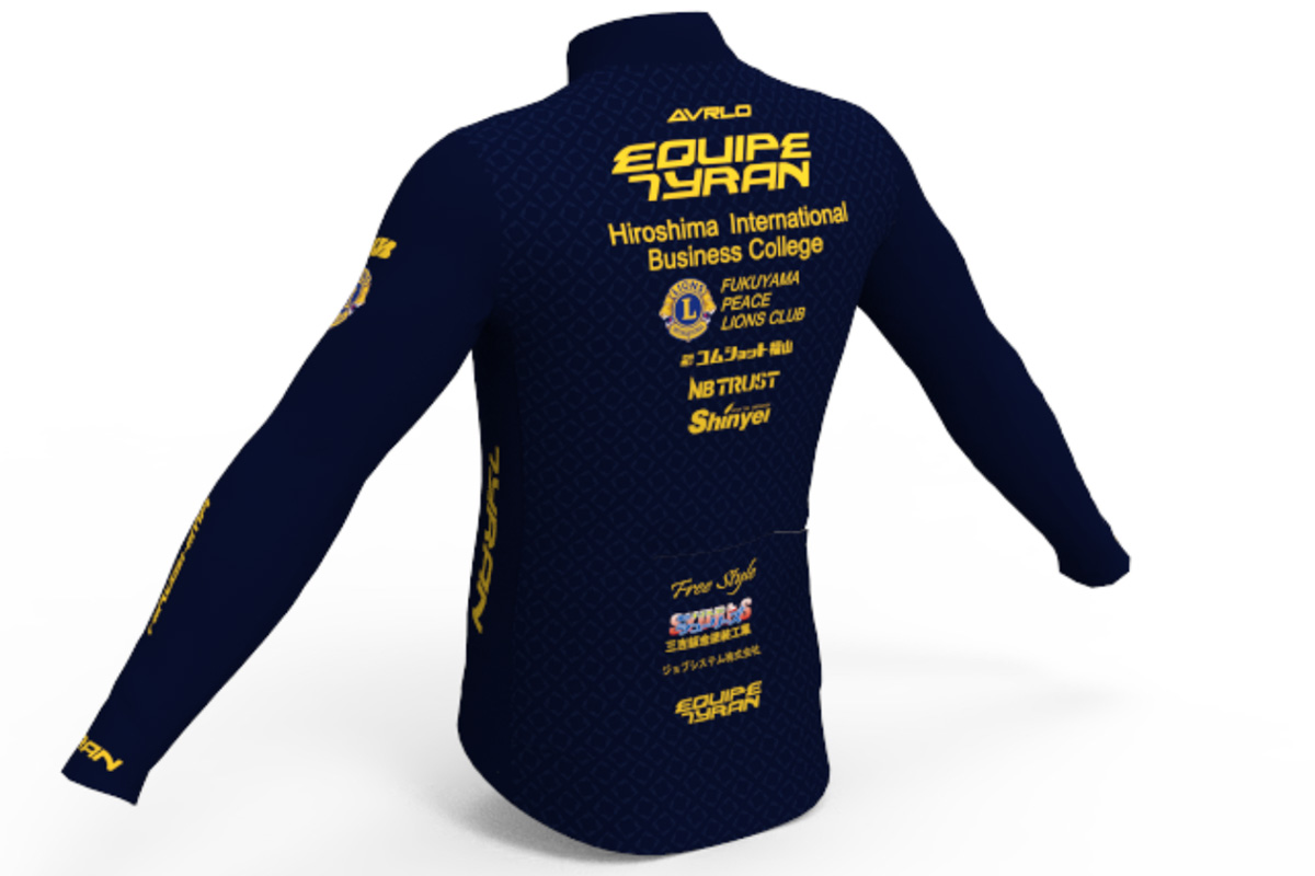 AVRLO-PRO ウィンタージャケット(斜後)